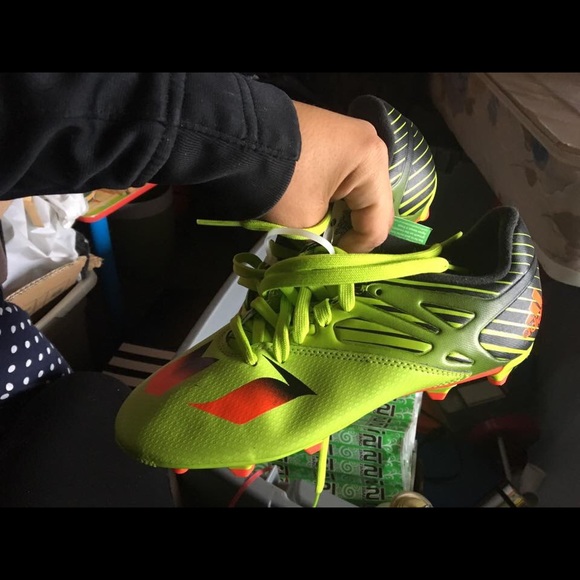 Cleats - Picture 3 of 4